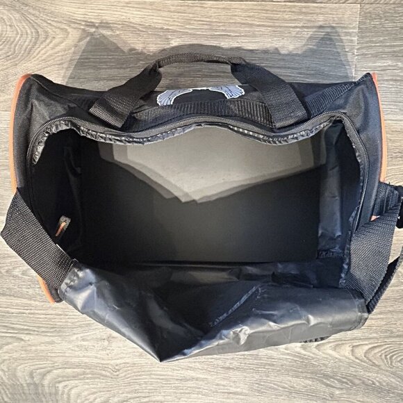 NWOT Genuine Harley Davidson Black Duffel Bag 21x10x10 Gym Travel Zip Closure - Picture 12 of 13